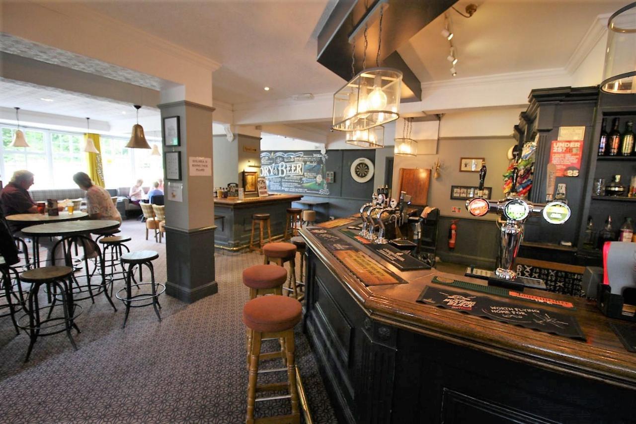 The Sun Inn Swindon Exterior foto